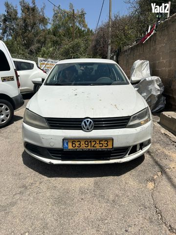 מודעת רכב פולקסווגן ג'טה 