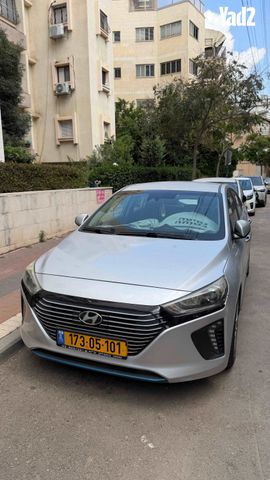 מודעת רכב יונדאי איוניק