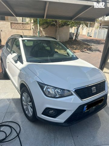 מודעת רכב סיאט ארונה