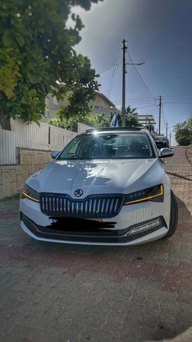 מודעת רכב סקודה סופרב