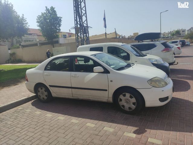 מודעת רכב טויוטה קורולה