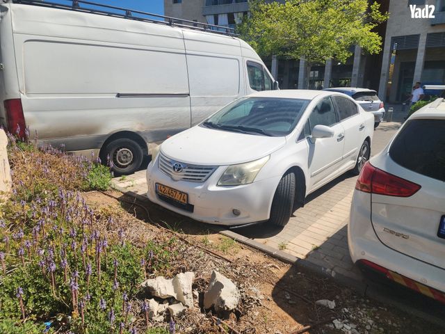מודעת רכב טויוטה אוונסיס