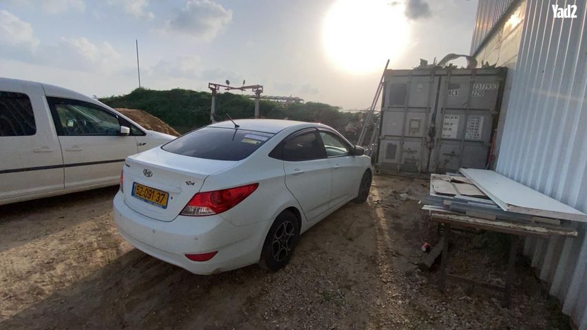 מודעת רכב יונדאי אקסנט i25