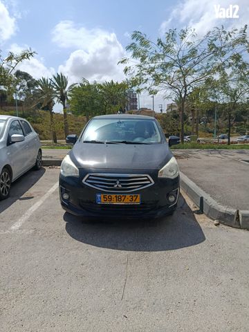 מודעת רכב מיצובישי אטראז'