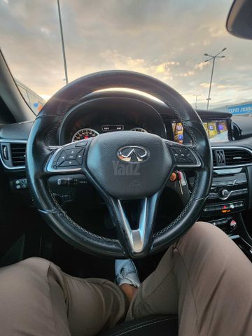 מודעת רכב אינפיניטי Q30