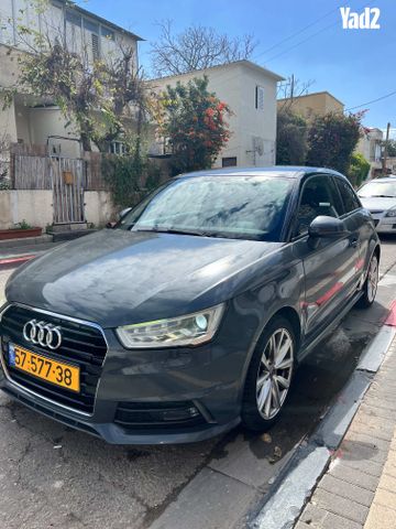 מודעת רכב אאודי A1