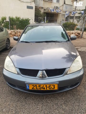 מודעת רכב מיצובישי לנסר