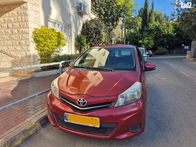 מודעת רכב טויוטה יאריס