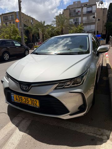 מודעת רכב טויוטה קורולה