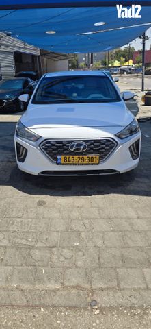 מודעת רכב יונדאי איוניק