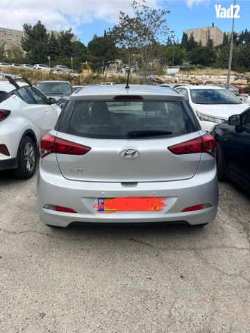 מודעת רכב יונדאי i20