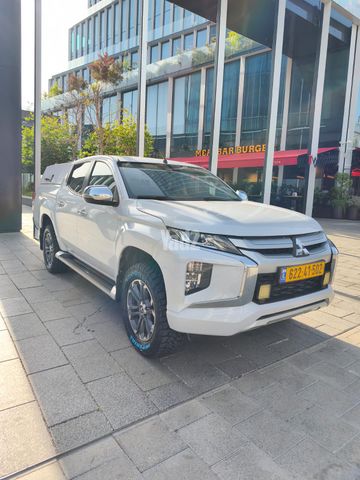 מודעת רכב מיצובישי טרייטון / L200