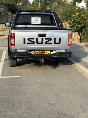 מודעת רכב איסוזו די-מקס