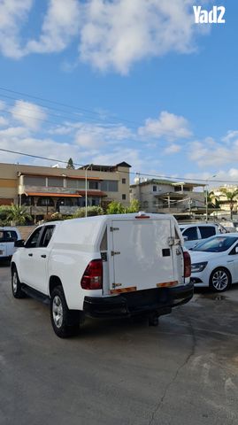 מודעת רכב טויוטה היילקס 1