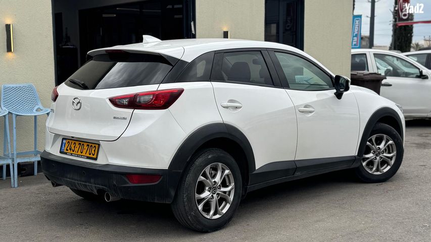 מודעת רכב מאזדה CX-3 1