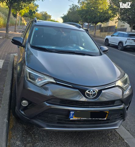 מודעת רכב טויוטה RAV4