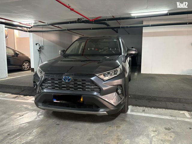 מודעת רכב טויוטה RAV4
