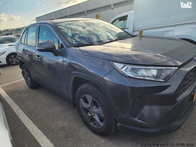 מודעת רכב טויוטה RAV4