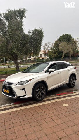 מודעת רכב לקסוס RX