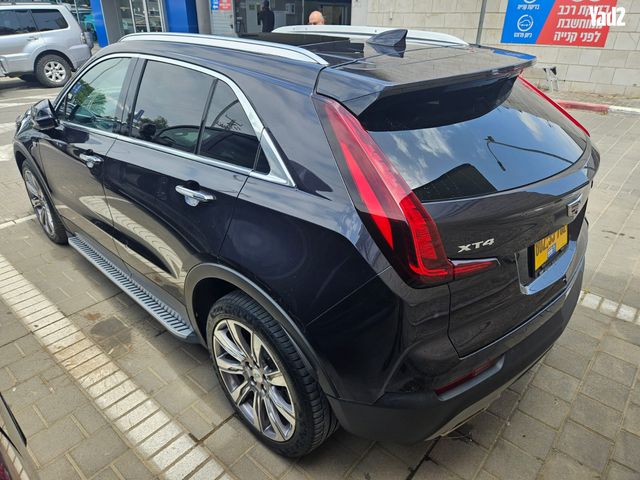מודעת רכב קאדילק XT4
