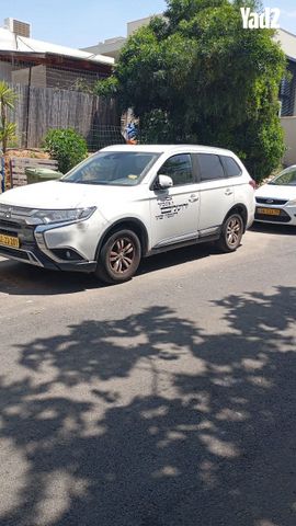 מודעת רכב מיצובישי אאוטלנדר