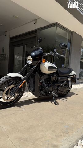 מודעת רכב הרלי דיווידסון סטריט 750