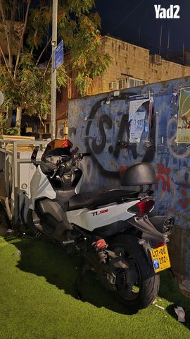 מודעת רכב סאן יאנג TL500