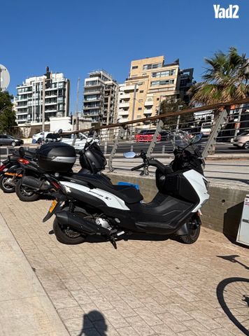 מודעת רכב סאן יאנג ג'וי-מקס Z-250