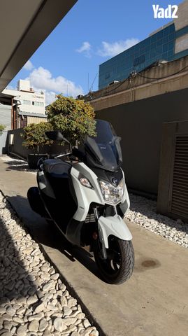 מודעת רכב סאן יאנג ג'וי-מקס Z-250