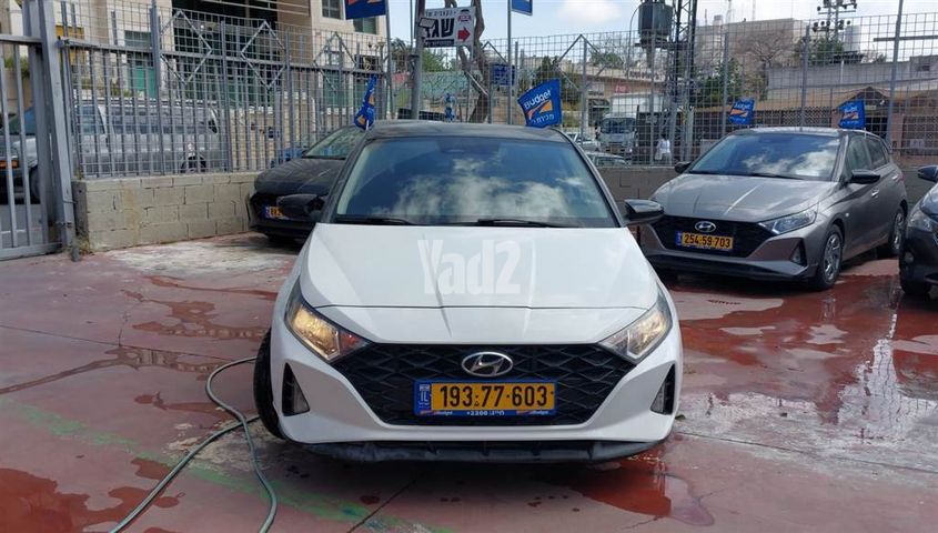 מודעת רכב יונדאי i20