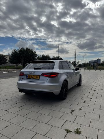 מודעת רכב אאודי A3