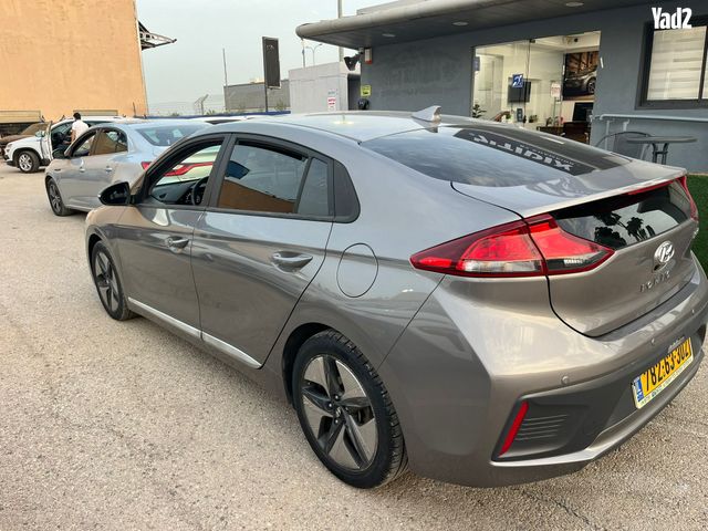 מודעת רכב יונדאי איוניק