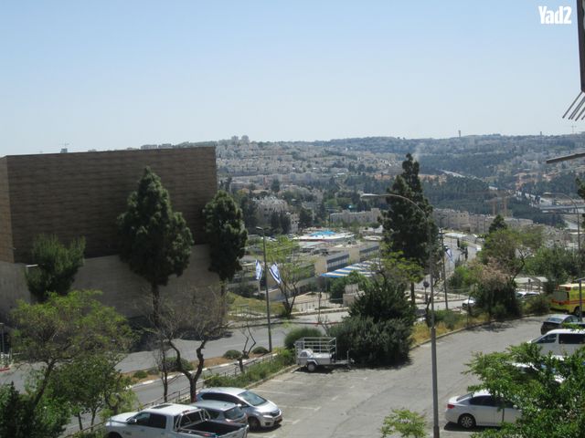יחזקאל קויפמן 13