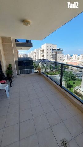 דרך היין 18