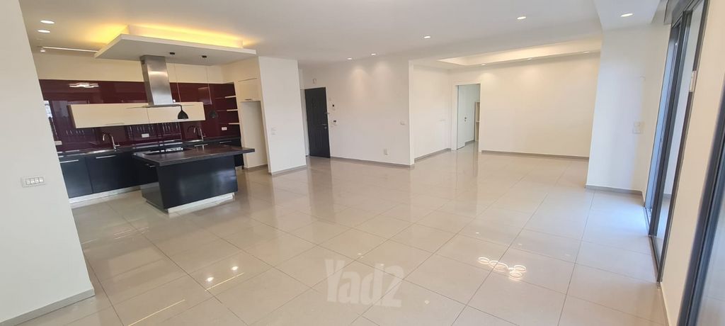 דירת גן למכירה בירושלים (תיווך) — 2