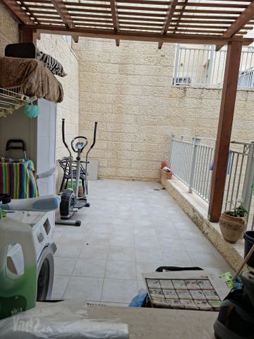 דירה למכירה בירושלים (תיווך) — 2