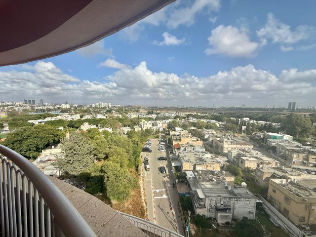 קרית שלום