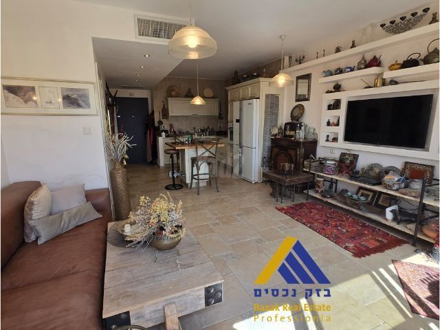 דירה למכירה בירושלים (תיווך) — 4