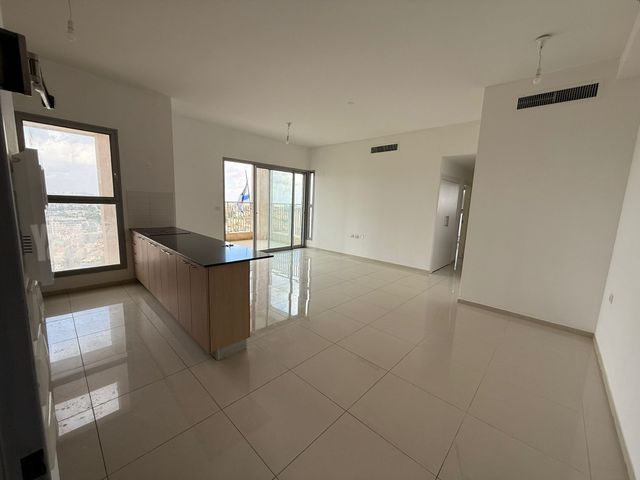 דירה להשכרה בירושלים (תיווך) — 2