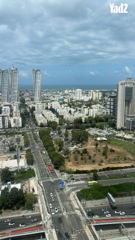 דרך מנחם בגין 