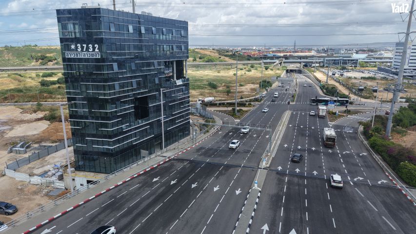 צומת הקריות, חוף שמן