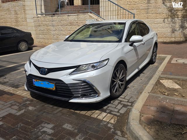 מודעת רכב טויוטה קאמרי