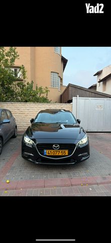 מודעת רכב מאזדה 3