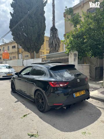 מודעת רכב סיאט לאון