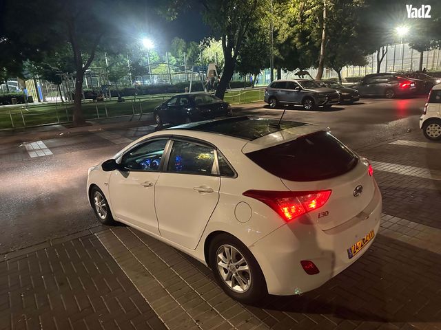מודעת רכב יונדאי i30