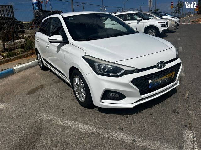 מודעת רכב יונדאי i20