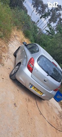 מודעת רכב יונדאי i20