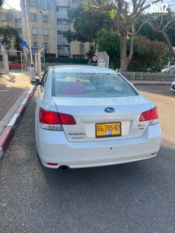 מודעת רכב סובארו B4/לגאסי