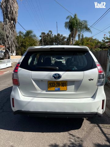 מודעת רכב טויוטה פריוס פלוס