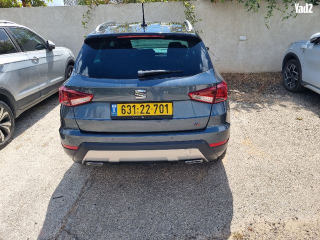 מודעת רכב סיאט ארונה